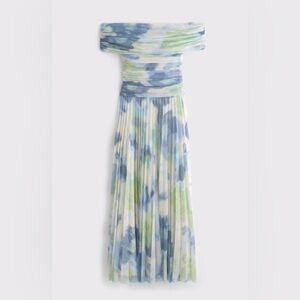Giselle Pleated Maxi Dress